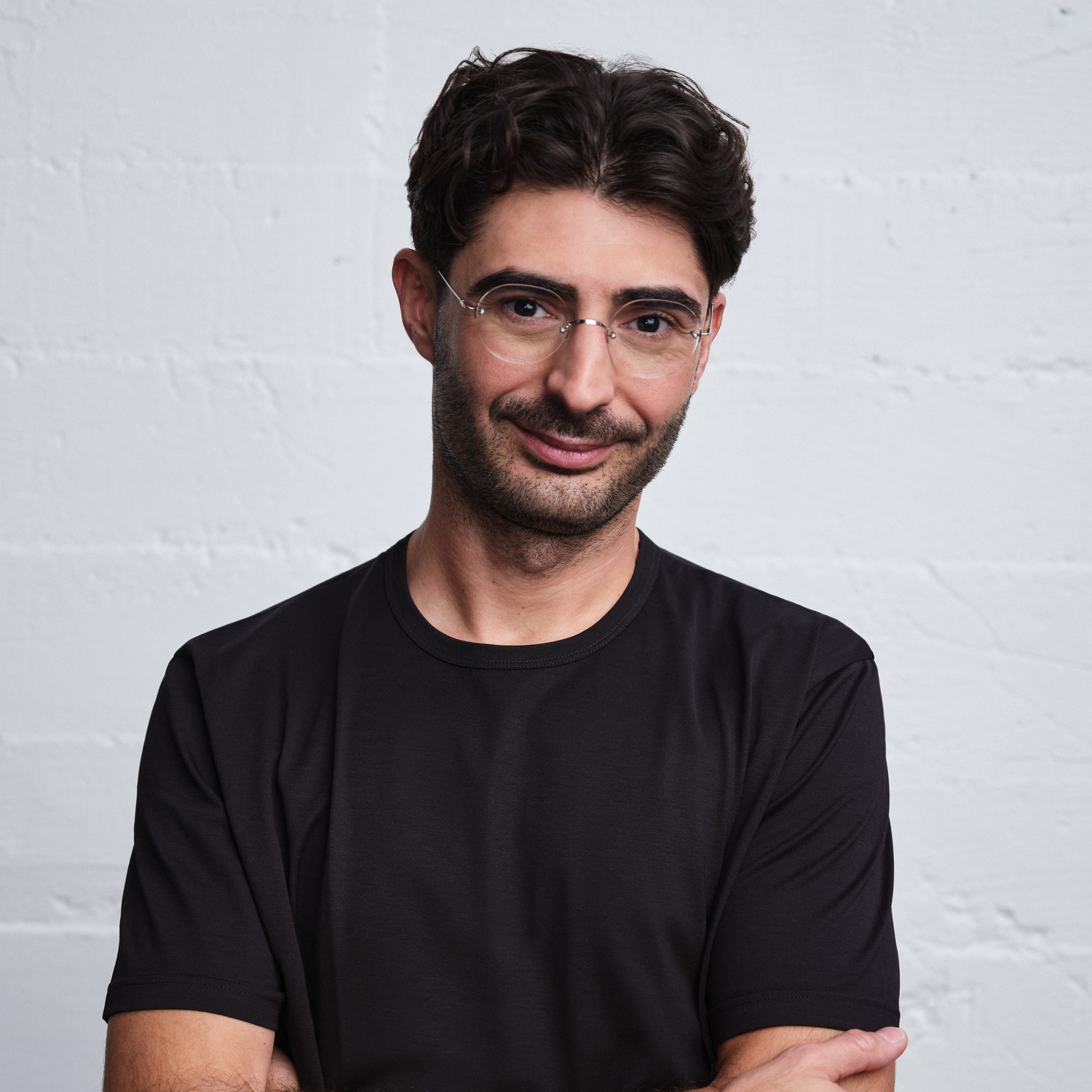 Lee Hnetinka, portrait, 2026